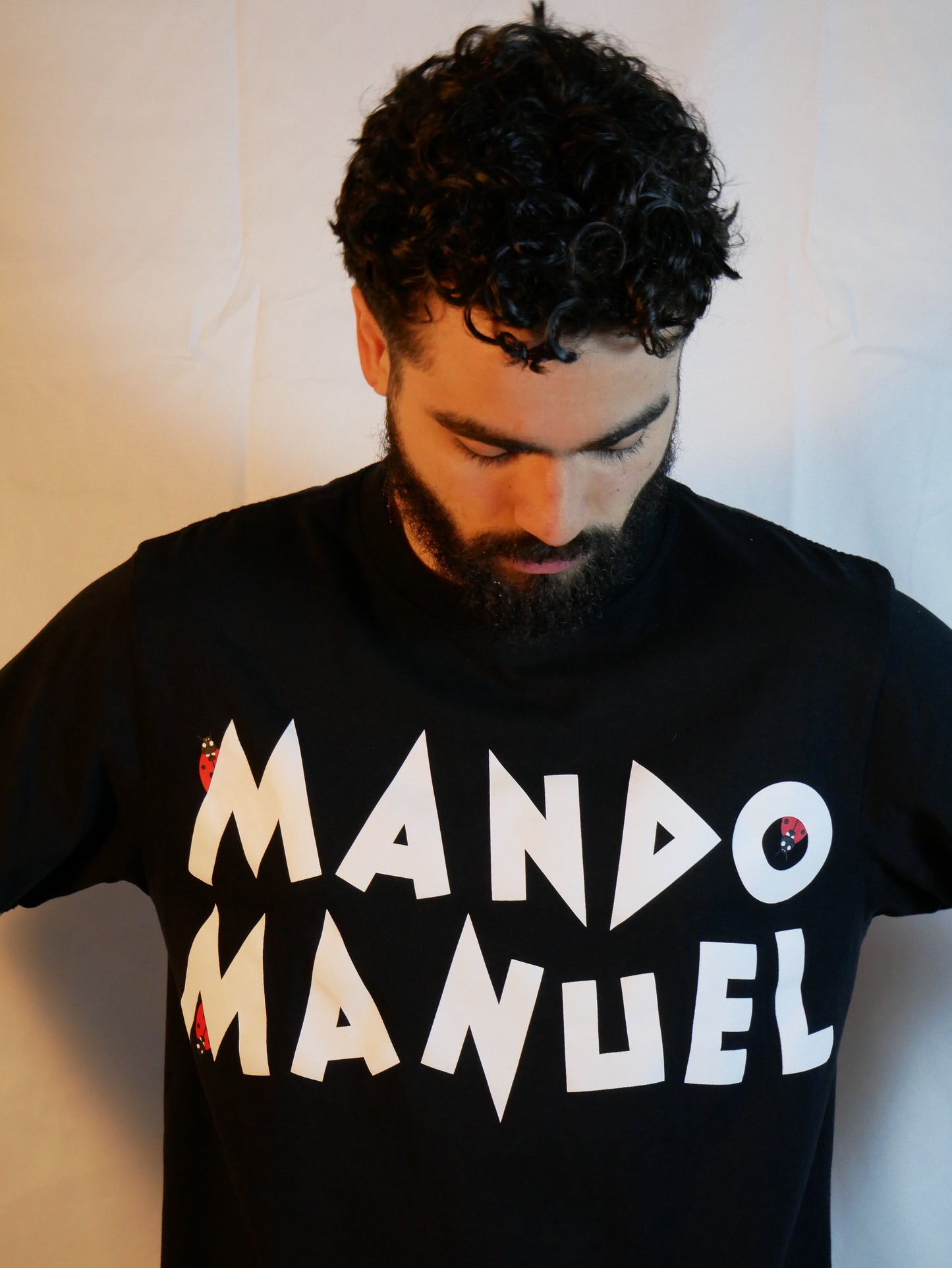 Mando Manuel tee